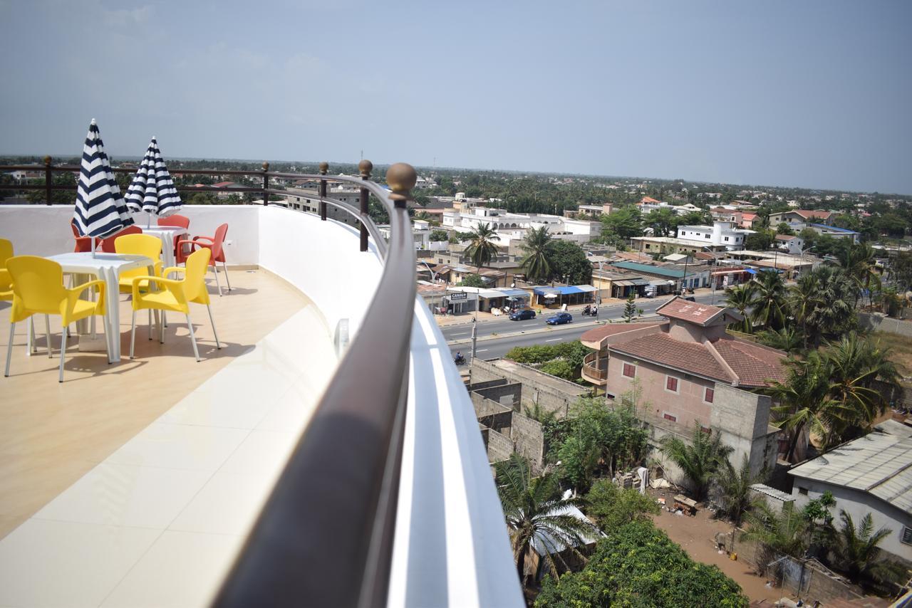 Hotel Bkbg Lomé Eksteriør bilde