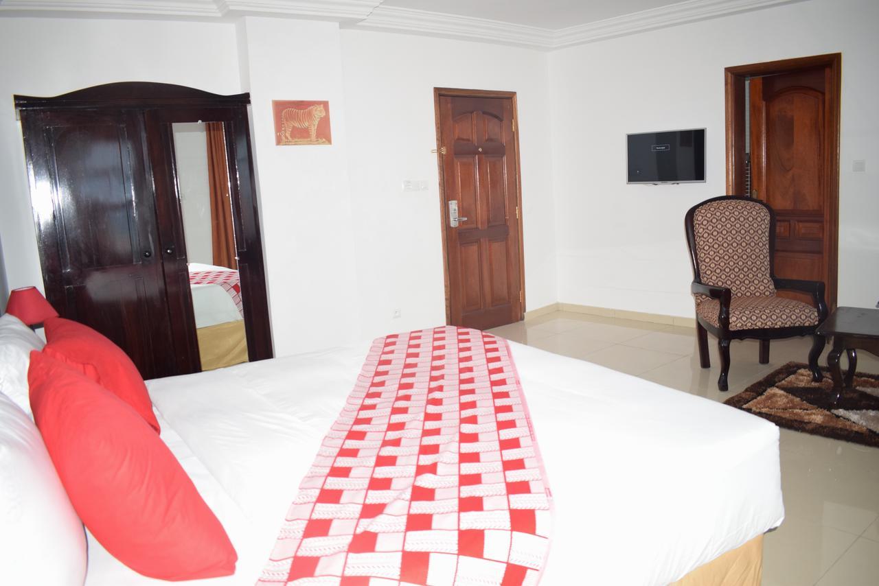 Hotel Bkbg Lomé Eksteriør bilde